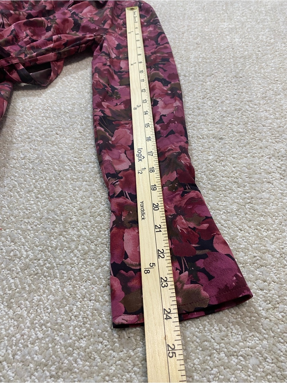 10 Crosby Derek Lam Maroon and Pink Floral Long-Sleeve Pleated Dress Size 4 - Picture 12 of 16